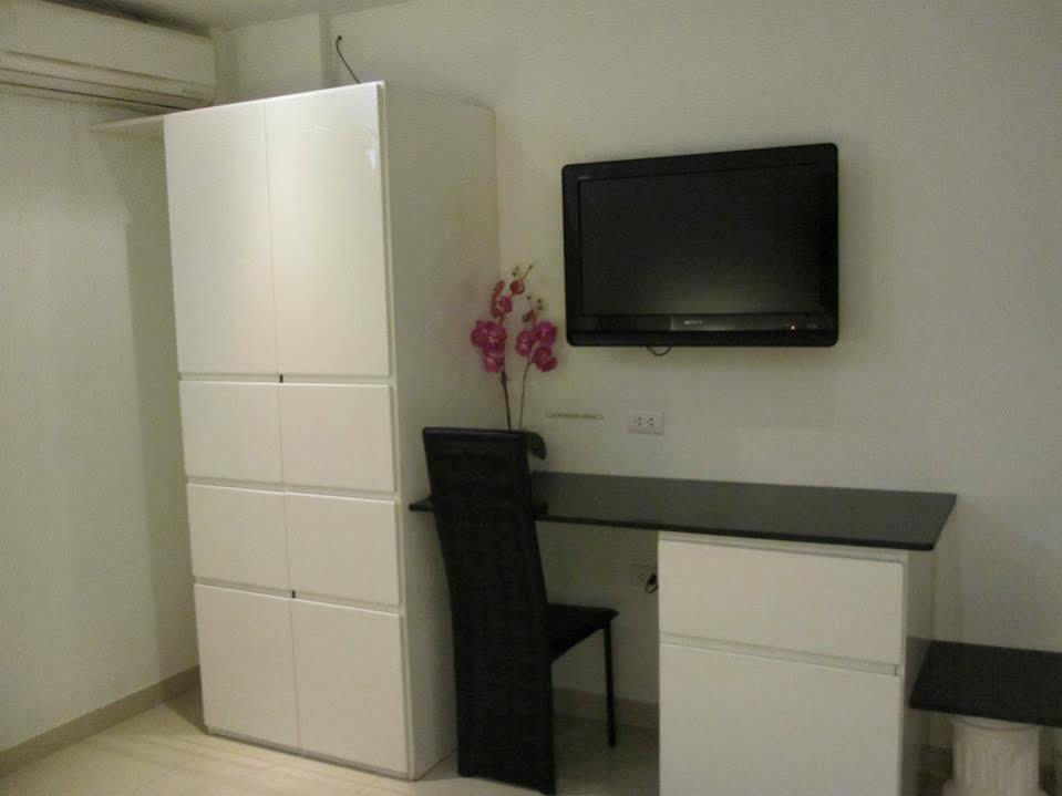 Westerly Hill Pattaya Exterior foto